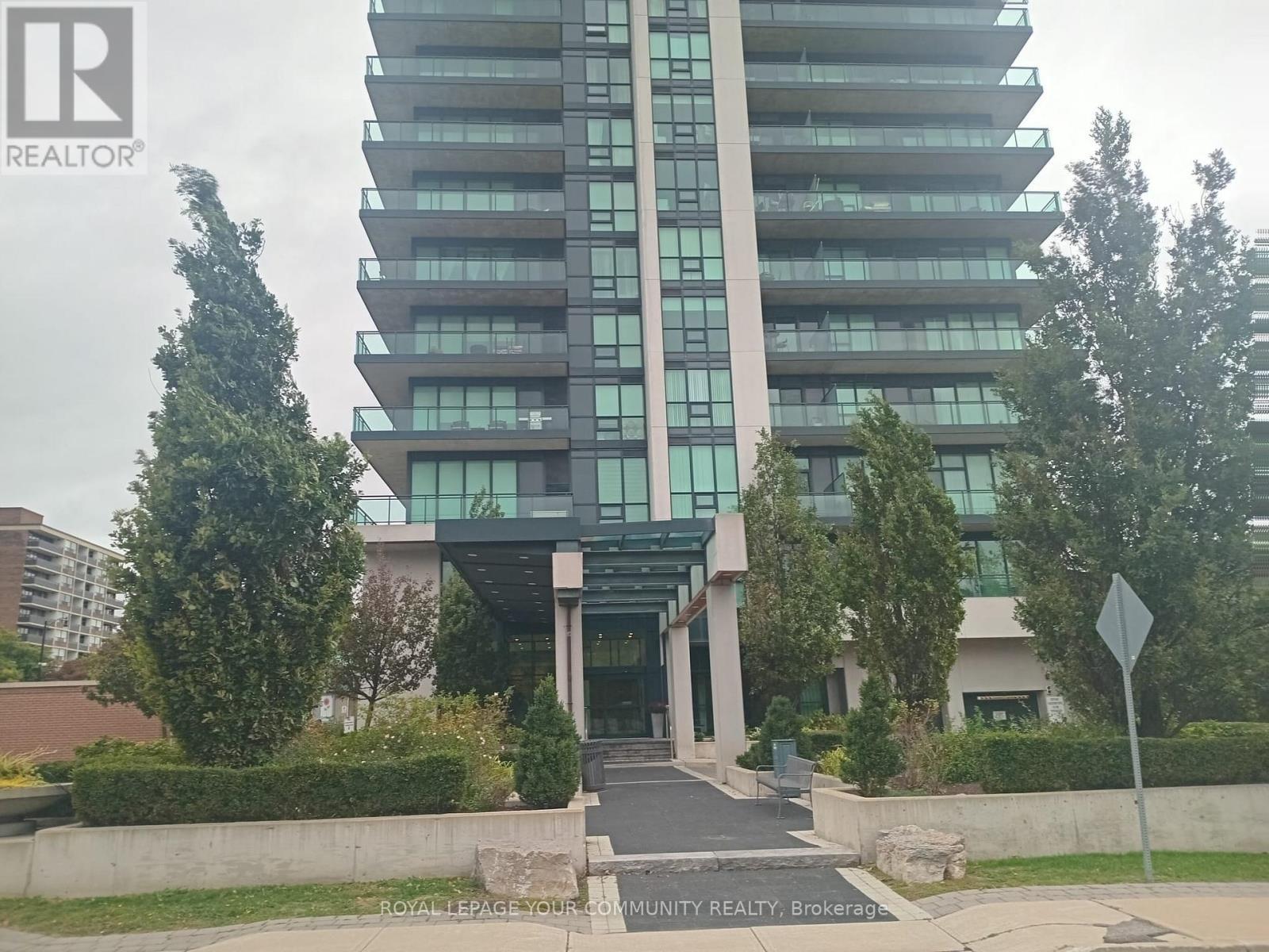 608 - 100 John Street, Brampton, ON - Outdoor With Balcony With Facade