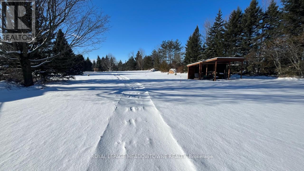 4905 First Line, Erin, ON - Outdoor With In Ground Pool With View