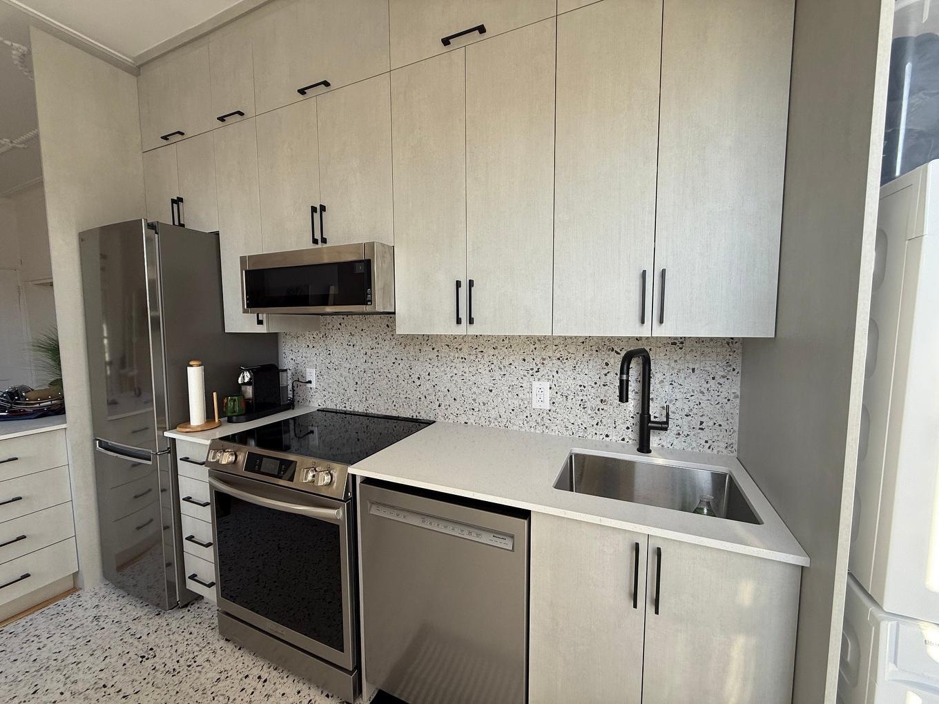 Kitchen - 6627-A Rue De La Roche, Montréal (Rosemont/La Petite-Patrie), QC - Indoor Photo Showing Kitchen With Upgraded Kitchen