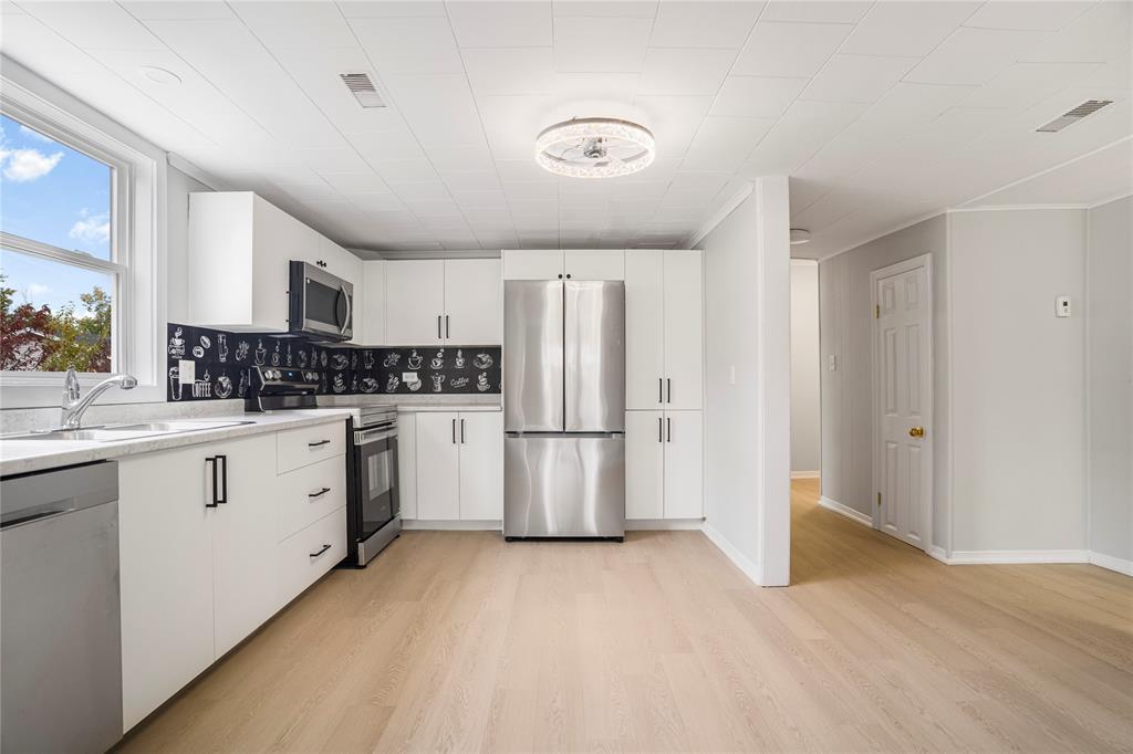 670 Conception Bay Highway, Conception Bay South, NL