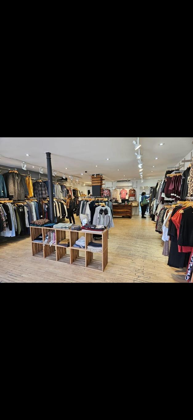 Commerce - 1208 - 1210 Av. Du Mont-Royal E., Montréal (Le Plateau-Mont-Royal), QC - Indoor