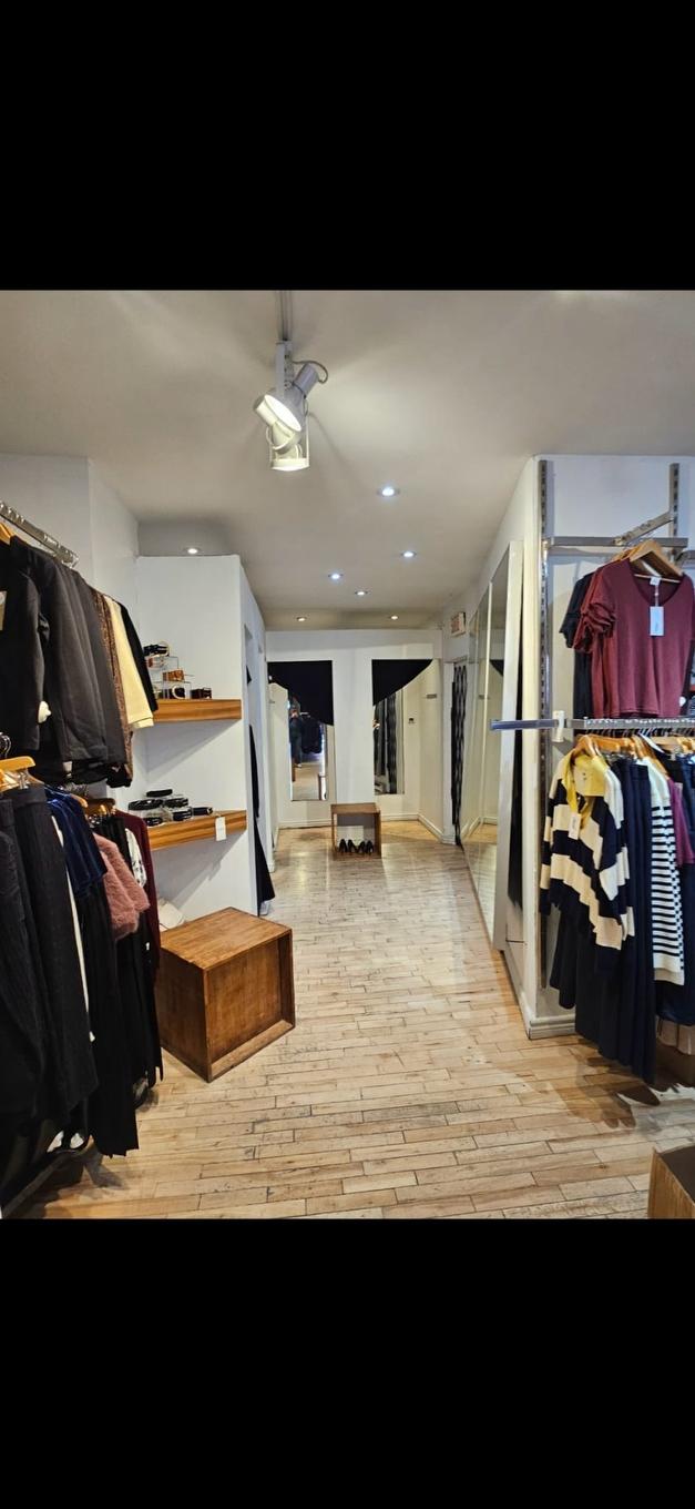 Commerce - 1208 - 1210 Av. Du Mont-Royal E., Montréal (Le Plateau-Mont-Royal), QC - Indoor Photo Showing Other Room