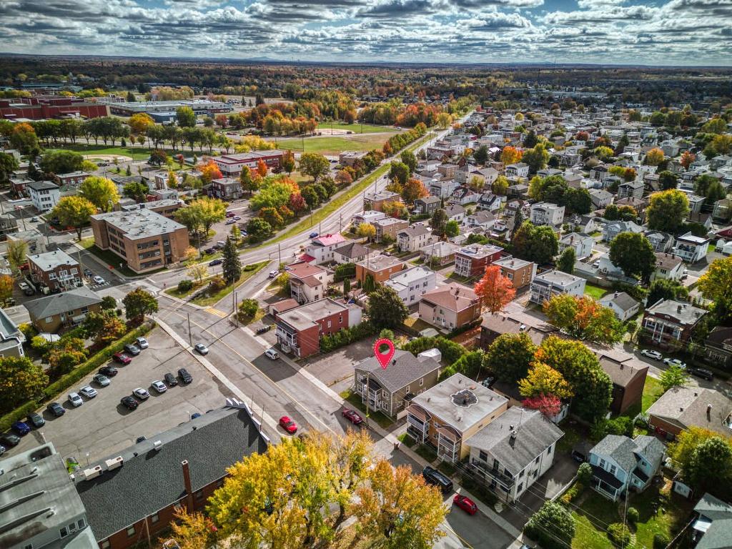 Photo aérienne - 479 - 485 Rue Notre-Dame, Drummondville, QC - Outdoor With View