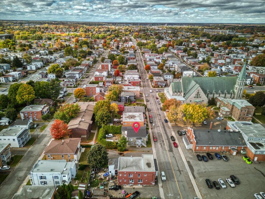 Photo aérienne - 479 - 485 Rue Notre-Dame, Drummondville, QC - Outdoor With View