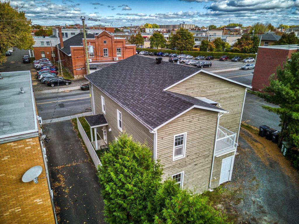 Photo aérienne - 479 - 485 Rue Notre-Dame, Drummondville, QC - Outdoor With Body Of Water