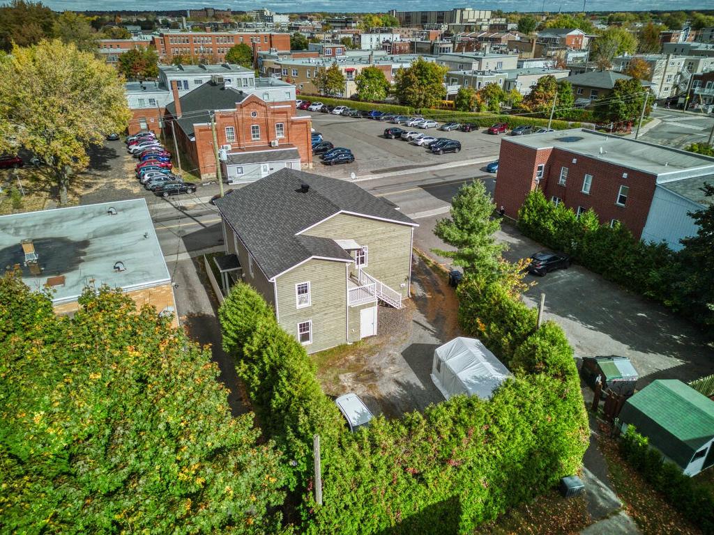 Photo aérienne - 479 - 485 Rue Notre-Dame, Drummondville, QC - Outdoor With View