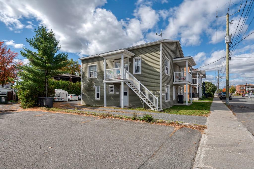 Extérieur - 479 - 485 Rue Notre-Dame, Drummondville, QC - Outdoor