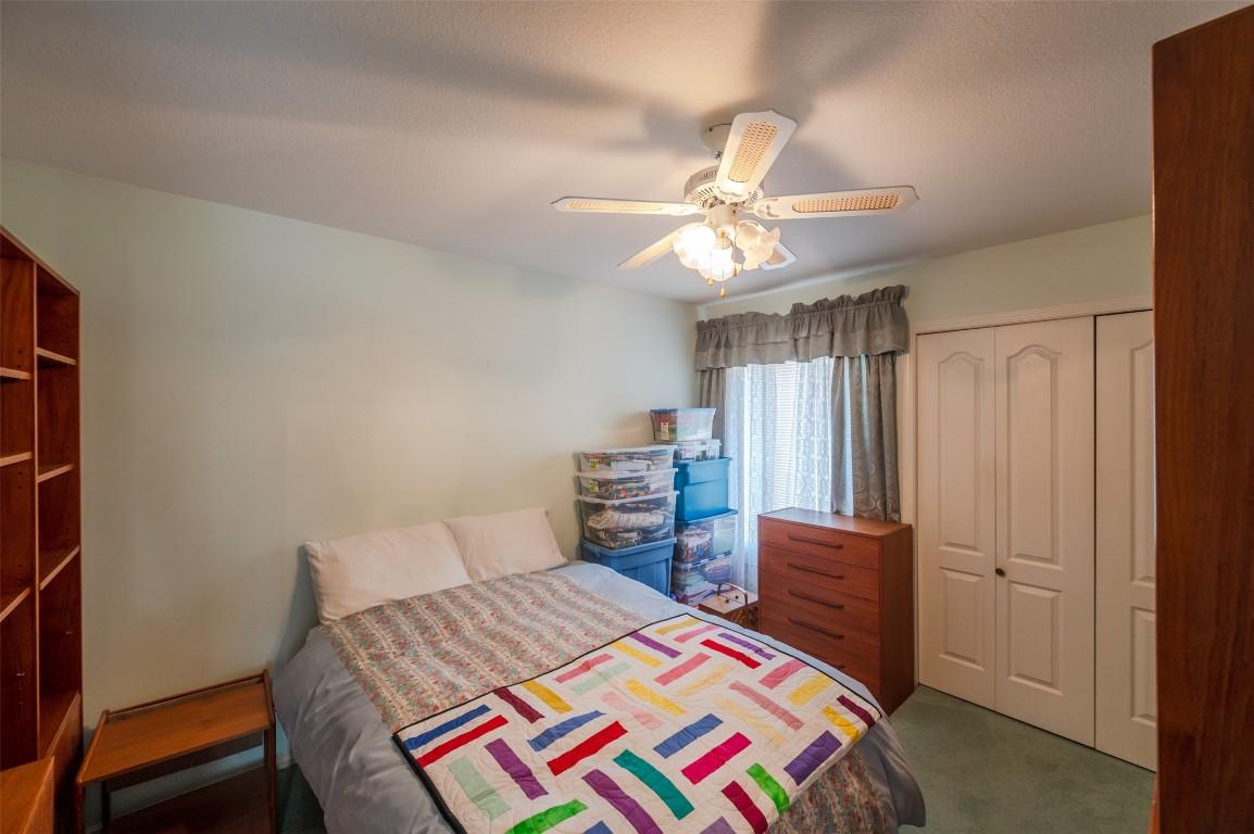 53-3333 South Main Street, Penticton, BC - Indoor Photo Showing Bedroom