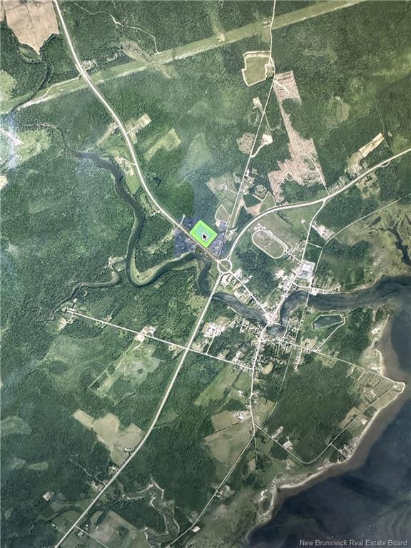 Land On Hwy 15, Woodside, NB