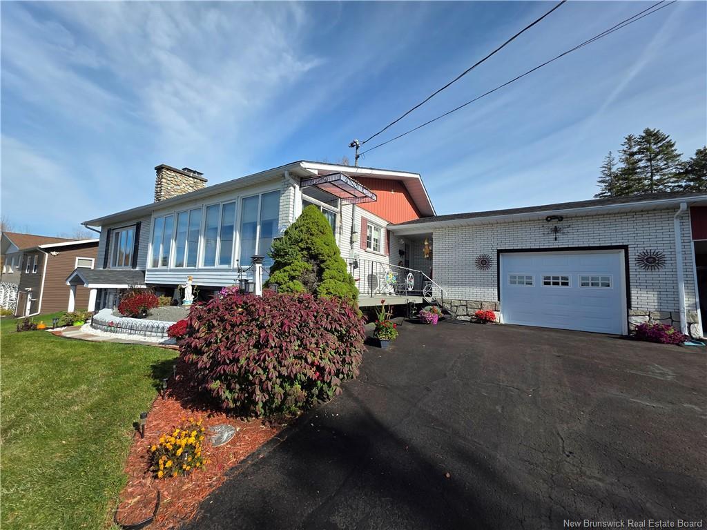 198 Bellevue St, Grand Falls, NB