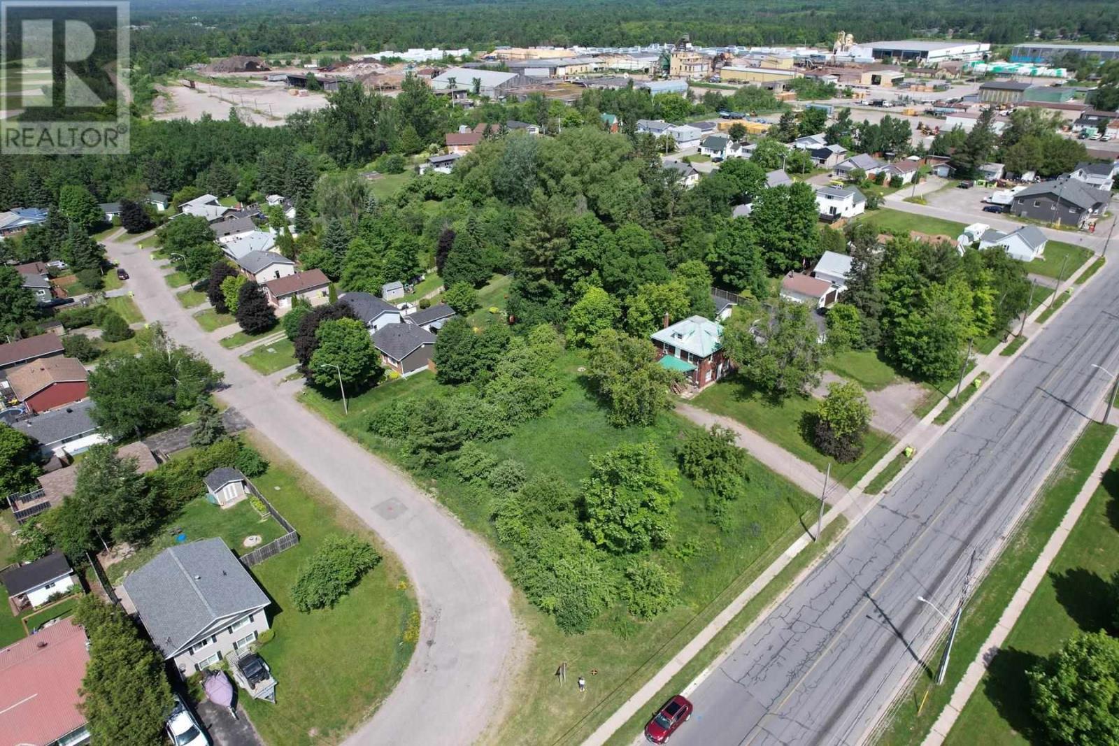 1051-19 Peoples And Hillside Rd, Sault Ste. Marie, ON