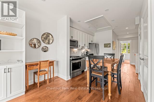 B#206 - 1869 Muskoka Road 118 Highway W, Muskoka Lakes (Monck (Muskoka Lakes)), ON - Indoor