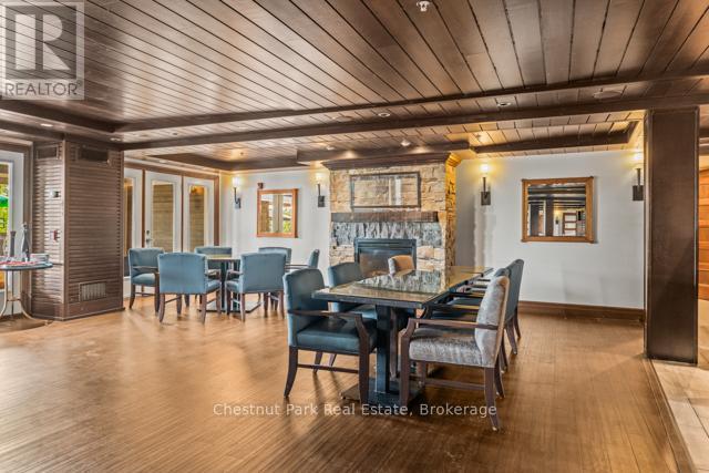 B#206 - 1869 Muskoka Road 118 Highway W, Muskoka Lakes (Monck (Muskoka Lakes)), ON - Indoor Photo Showing Other Room