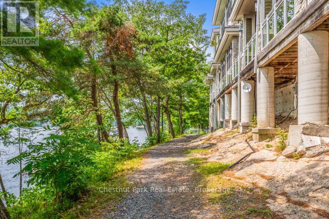 B#206 - 1869 Muskoka Road 118 Highway W, Muskoka Lakes (Monck (Muskoka Lakes)), ON - Outdoor