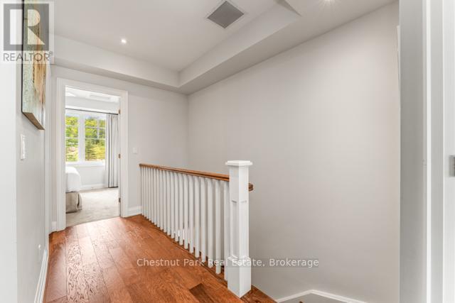 B#206 - 1869 Muskoka Road 118 Highway W, Muskoka Lakes (Monck (Muskoka Lakes)), ON - Indoor Photo Showing Other Room