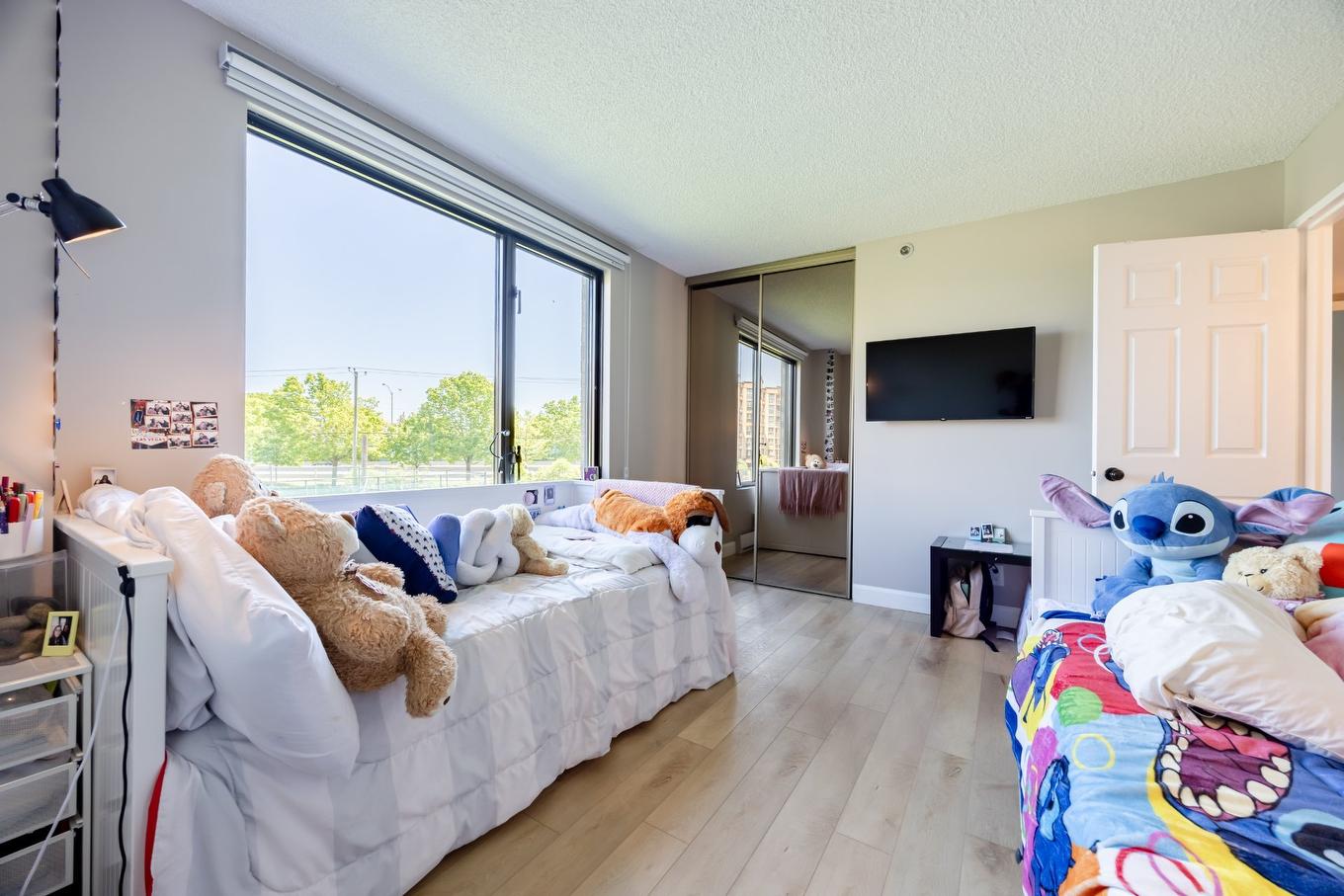 Bedroom - 102-500 Rue St-Francois, Brossard, QC - Indoor Photo Showing Bedroom