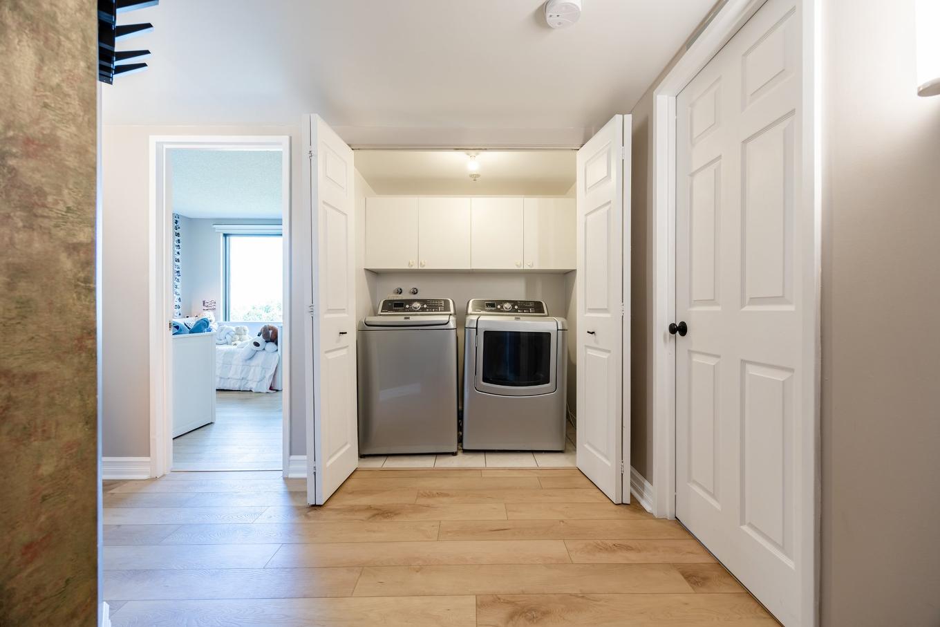 Laundry room - 102-500 Rue St-Francois, Brossard, QC - Indoor Photo Showing Laundry Room