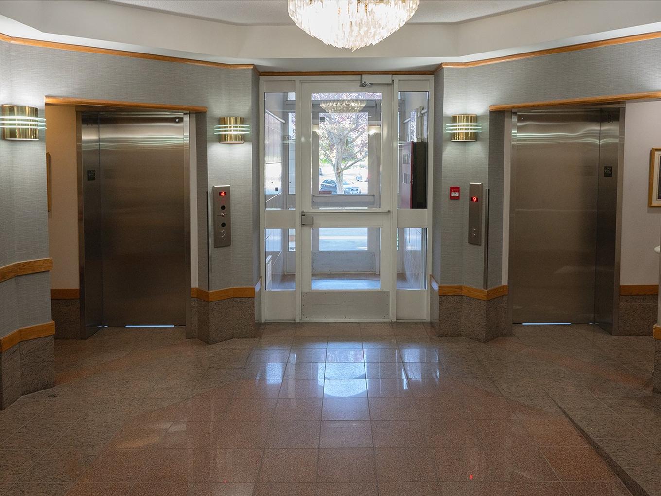 Hall d'entrée/Vestibule - 503-6901 Boul. Des Roseraies, Montréal (Anjou), QC - Indoor Photo Showing Other Room