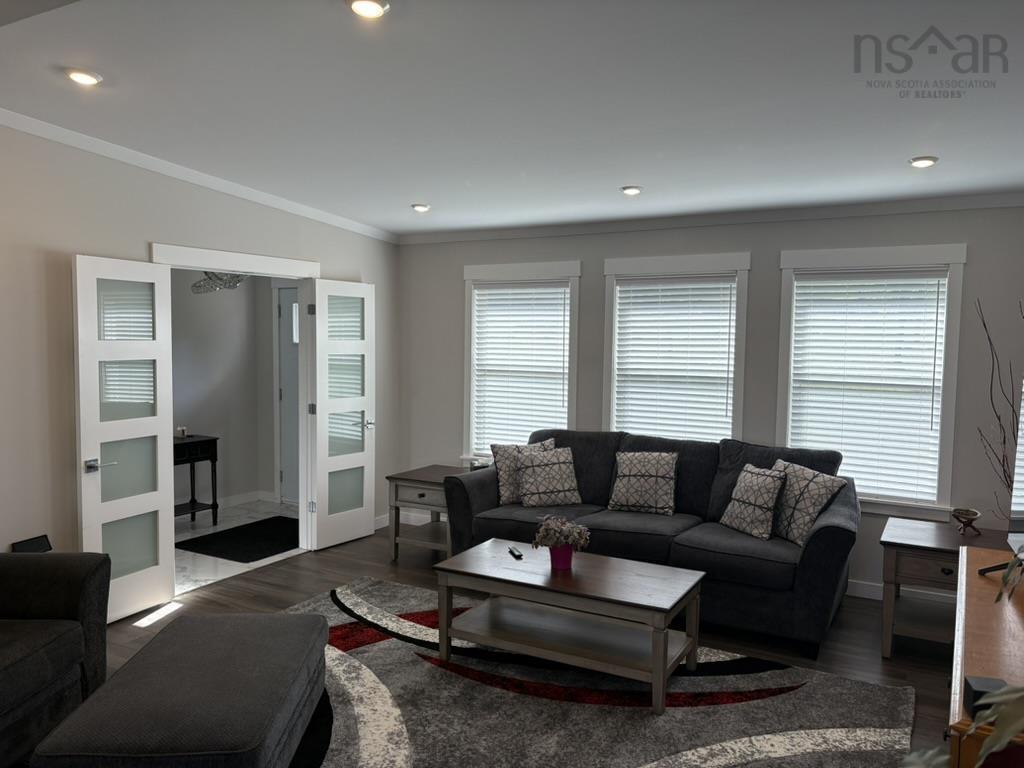 25 Lakewood Drive, Brooklyn, NS