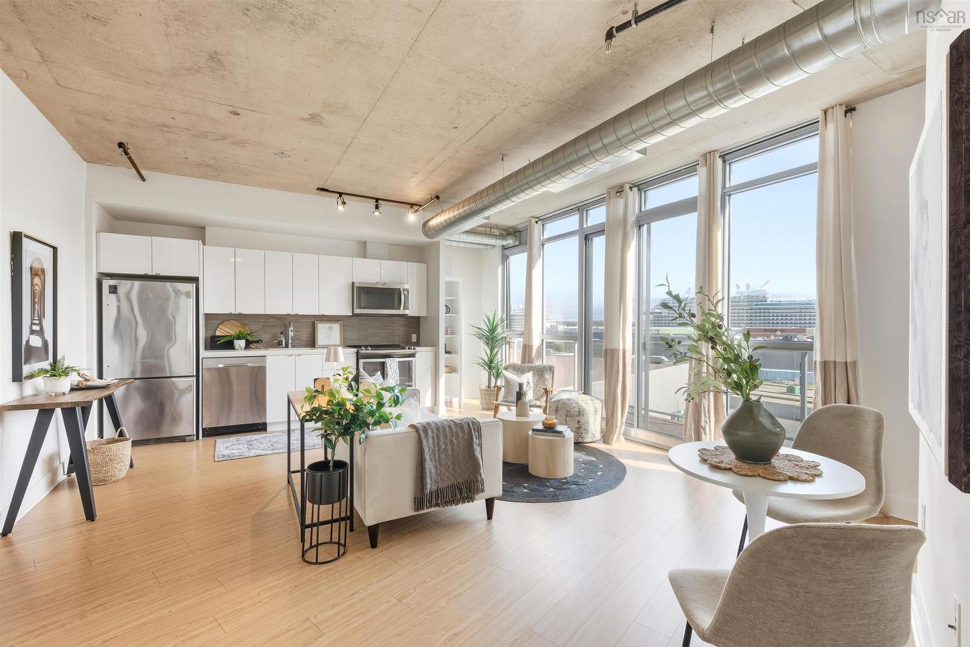 526 1065 Barrington Street, Halifax, NS