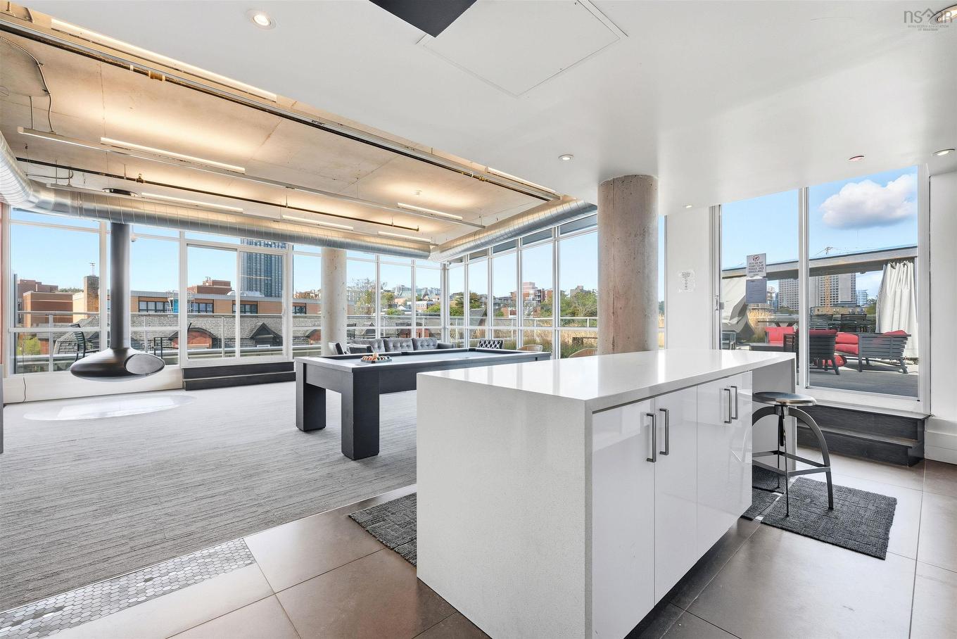 526 1065 Barrington Street, Halifax, NS