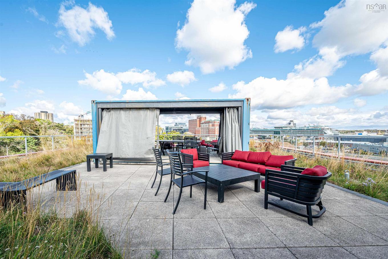 526 1065 Barrington Street, Halifax, NS