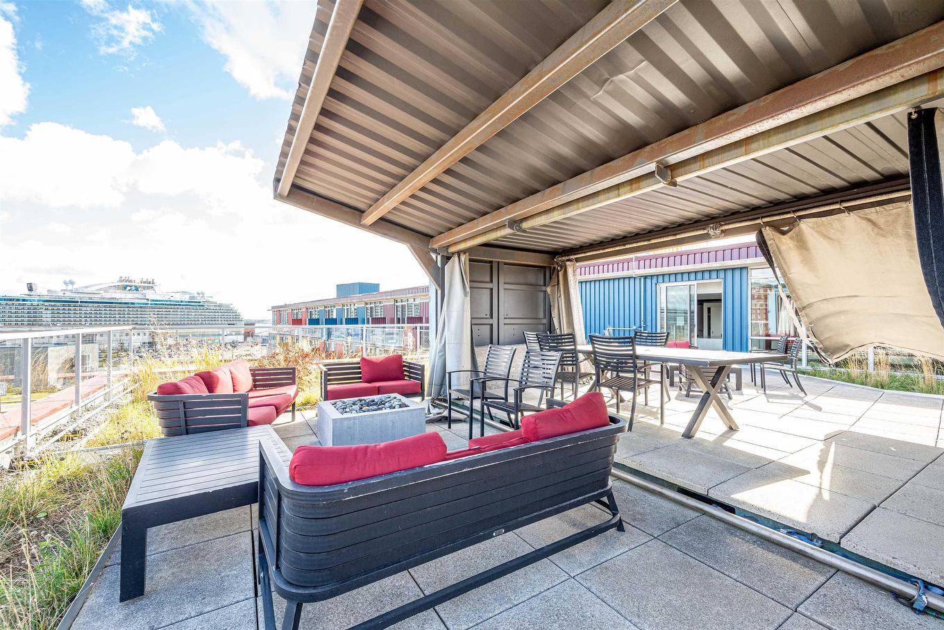 526 1065 Barrington Street, Halifax, NS