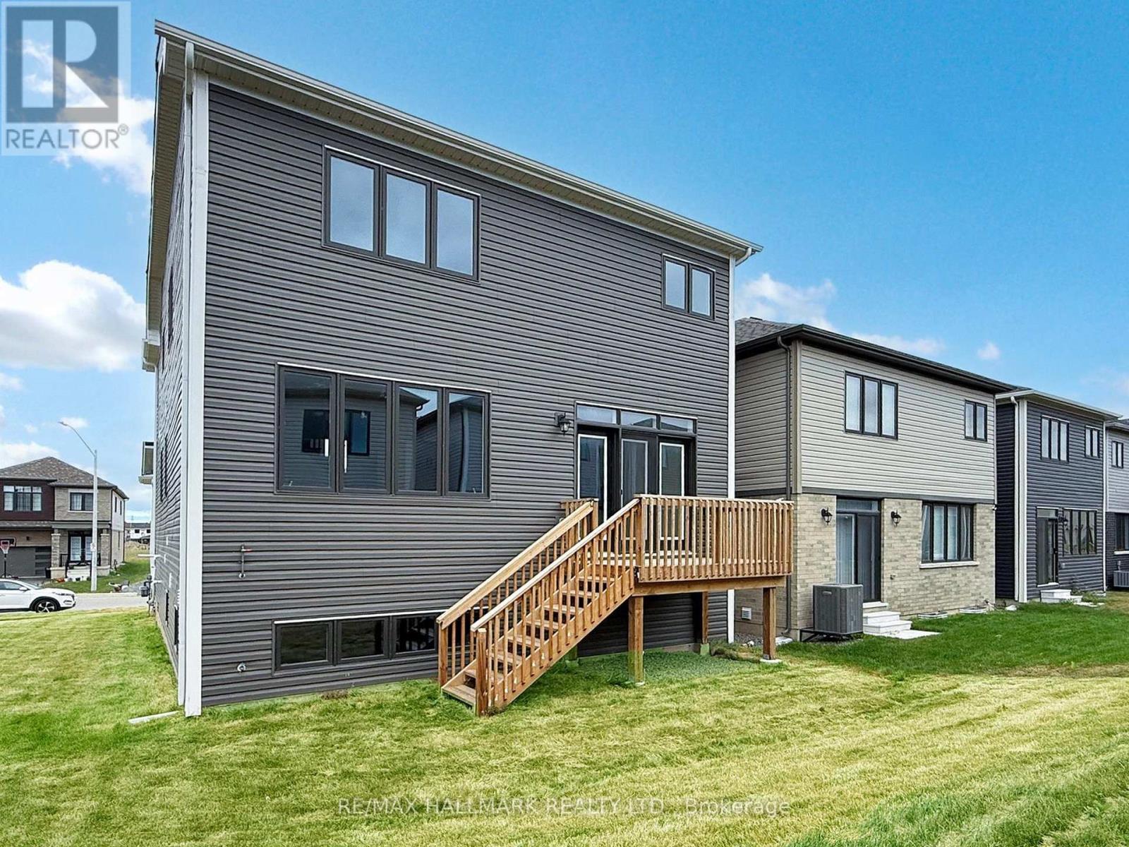 40 Velvet Way, Thorold, ON - Outdoor