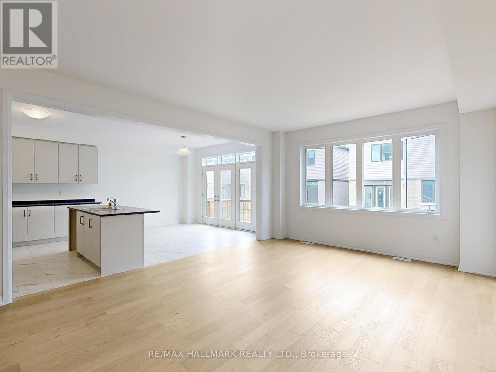 40 Velvet Way, Thorold, ON - Indoor Photo Showing Other Room