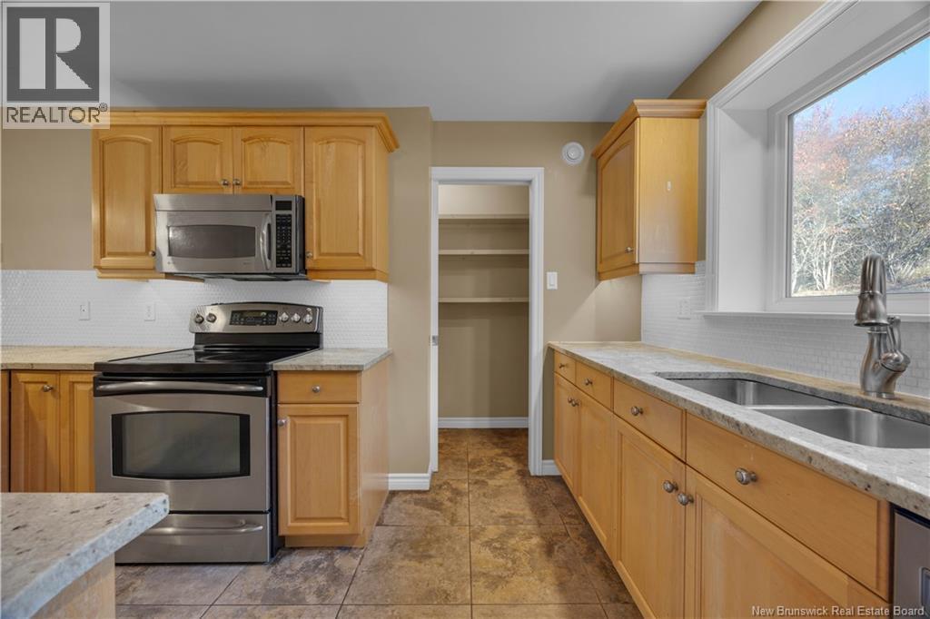 119 Birch Crescent, Rothesay, NB - Indoor Photo Showing Kitchen With Stainless Steel Kitchen With Double Sink