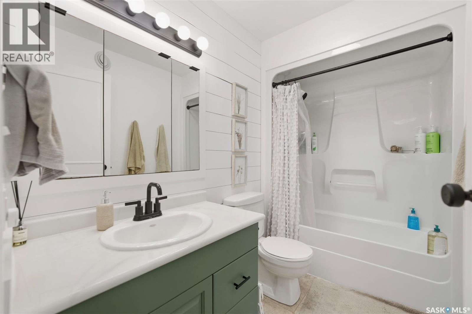 Wood-Sparrow Acreage, Vanscoy Rm No. 345, SK - Indoor Photo Showing Bathroom