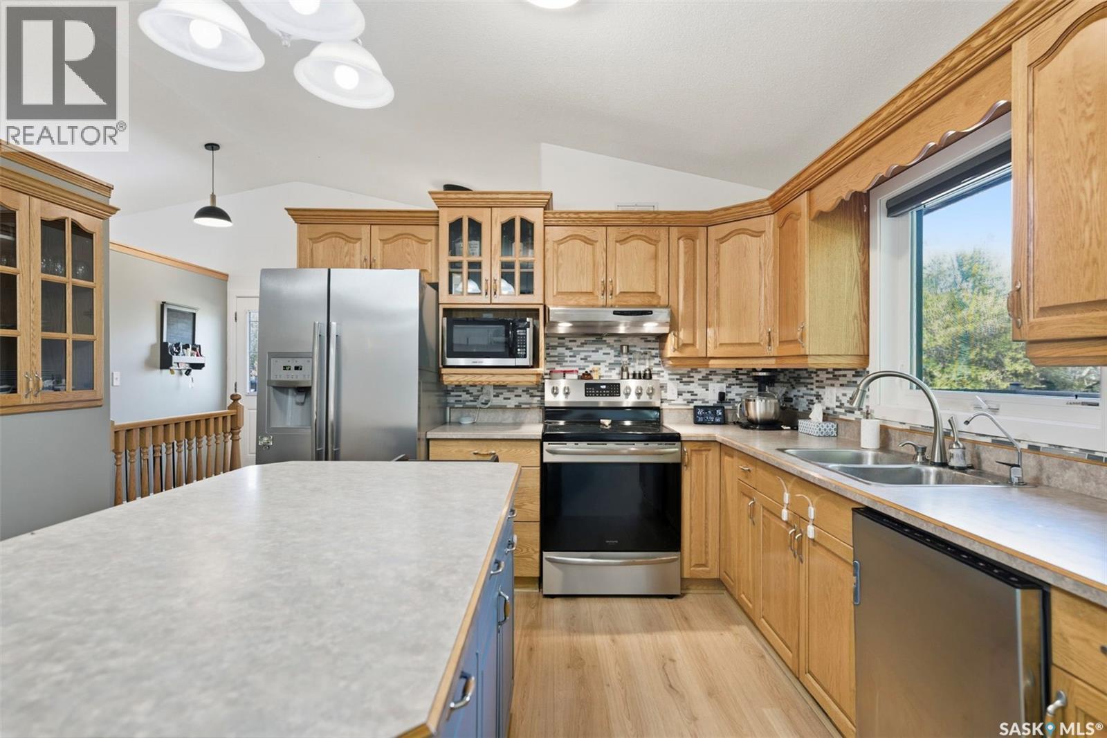 Wood-Sparrow Acreage, Vanscoy Rm No. 345, SK - Indoor Photo Showing Kitchen With Double Sink