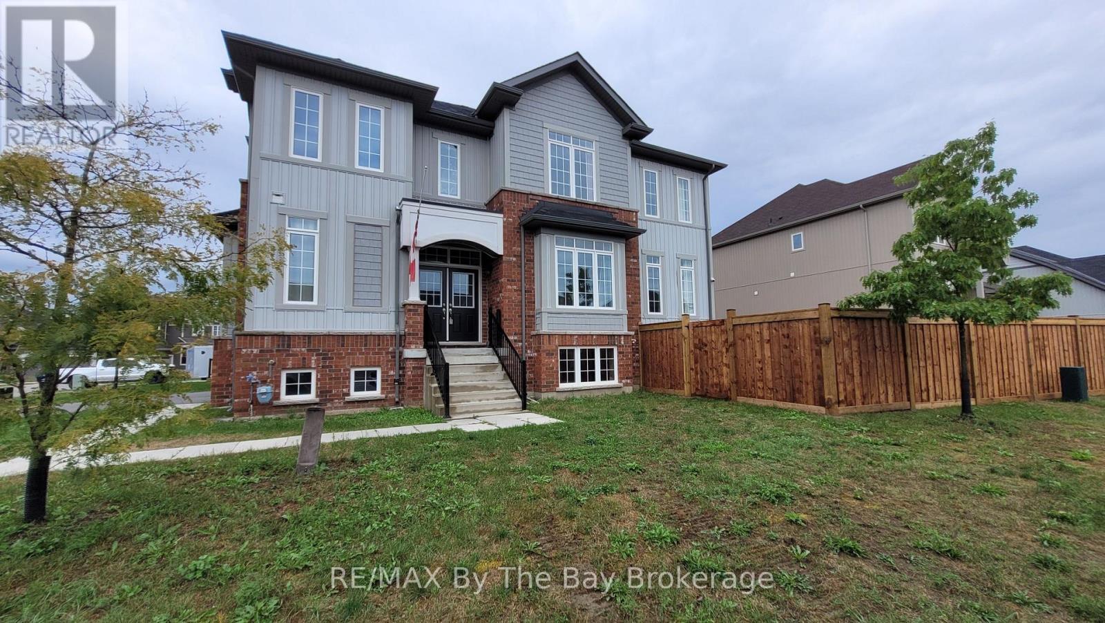 218 Roy Drive, Clearview (Stayner), ON - Outdoor