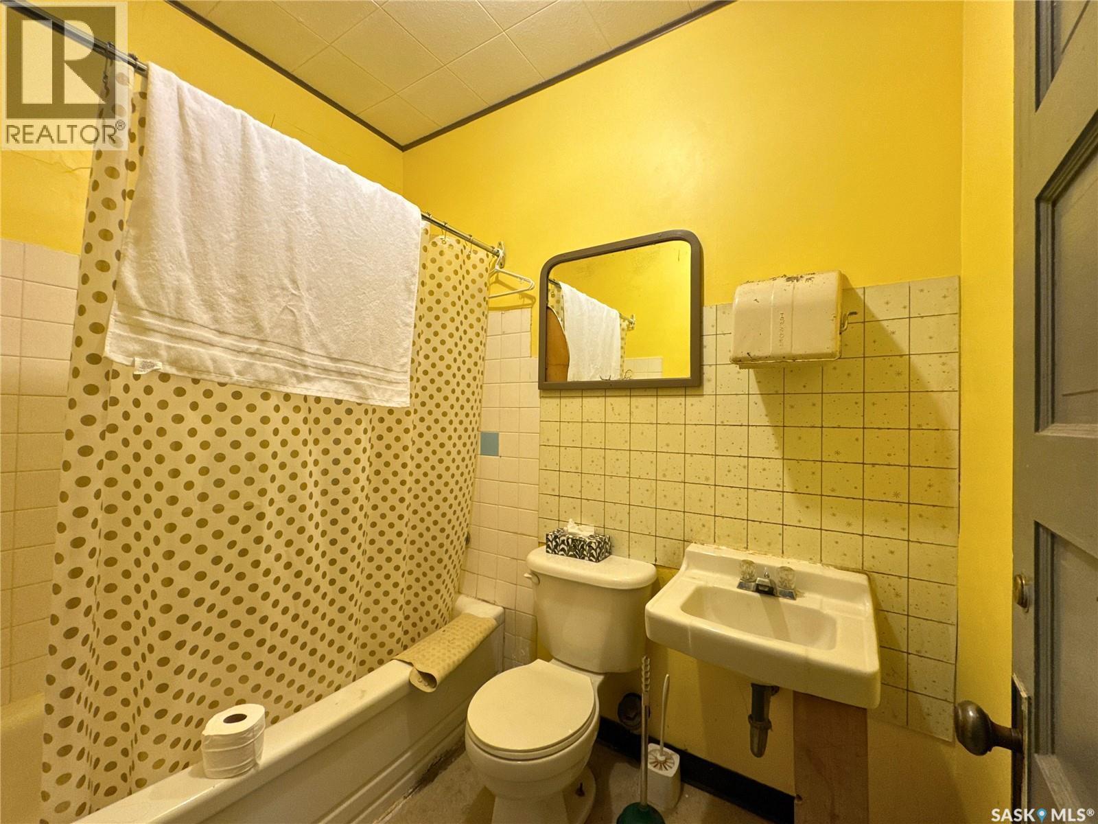 101 B Avenue E, Wynyard, SK