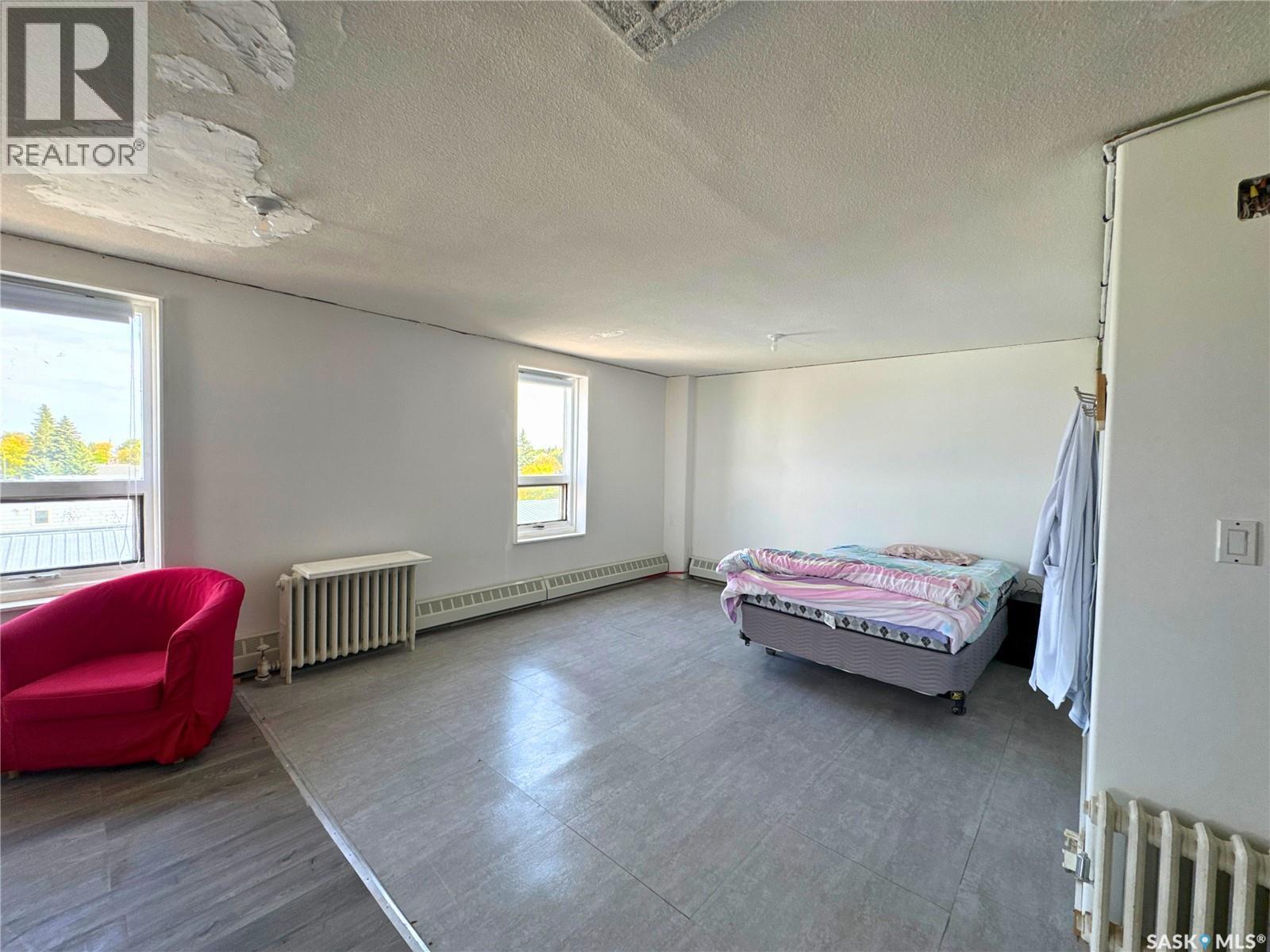 101 B Avenue E, Wynyard, SK