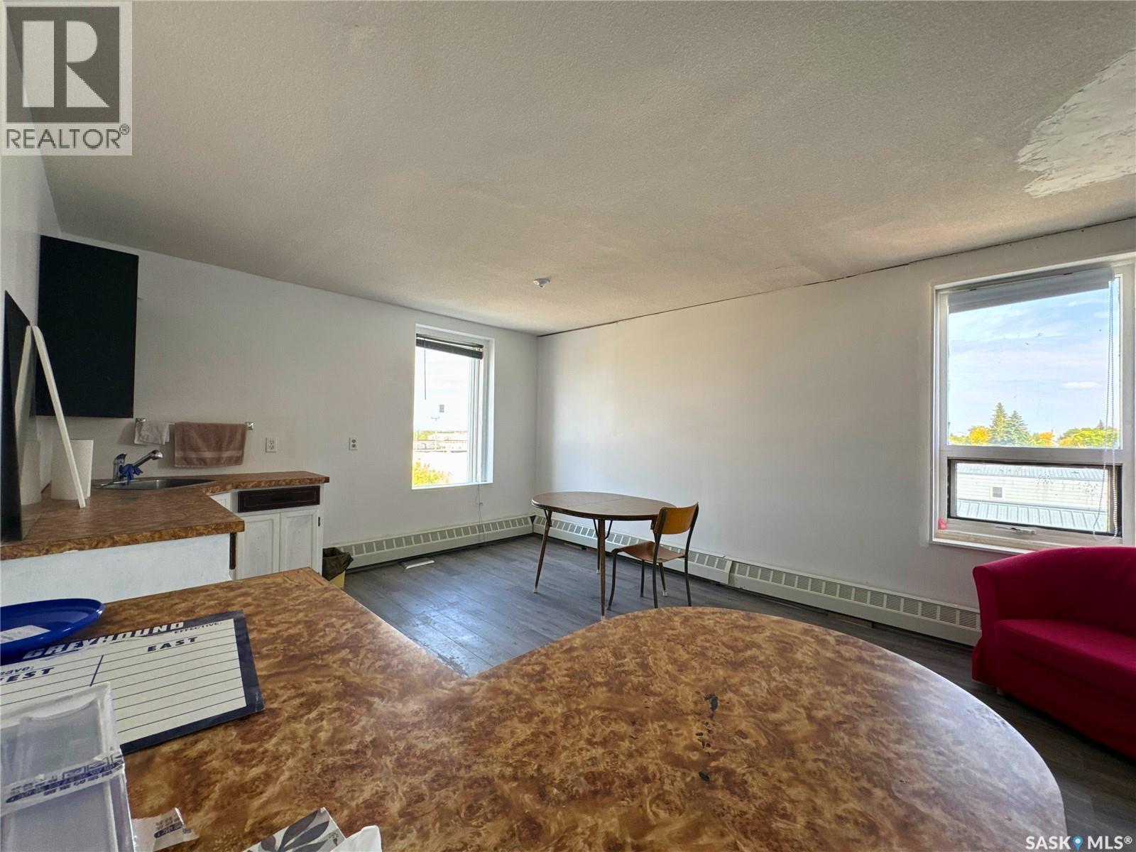 101 B Avenue E, Wynyard, SK