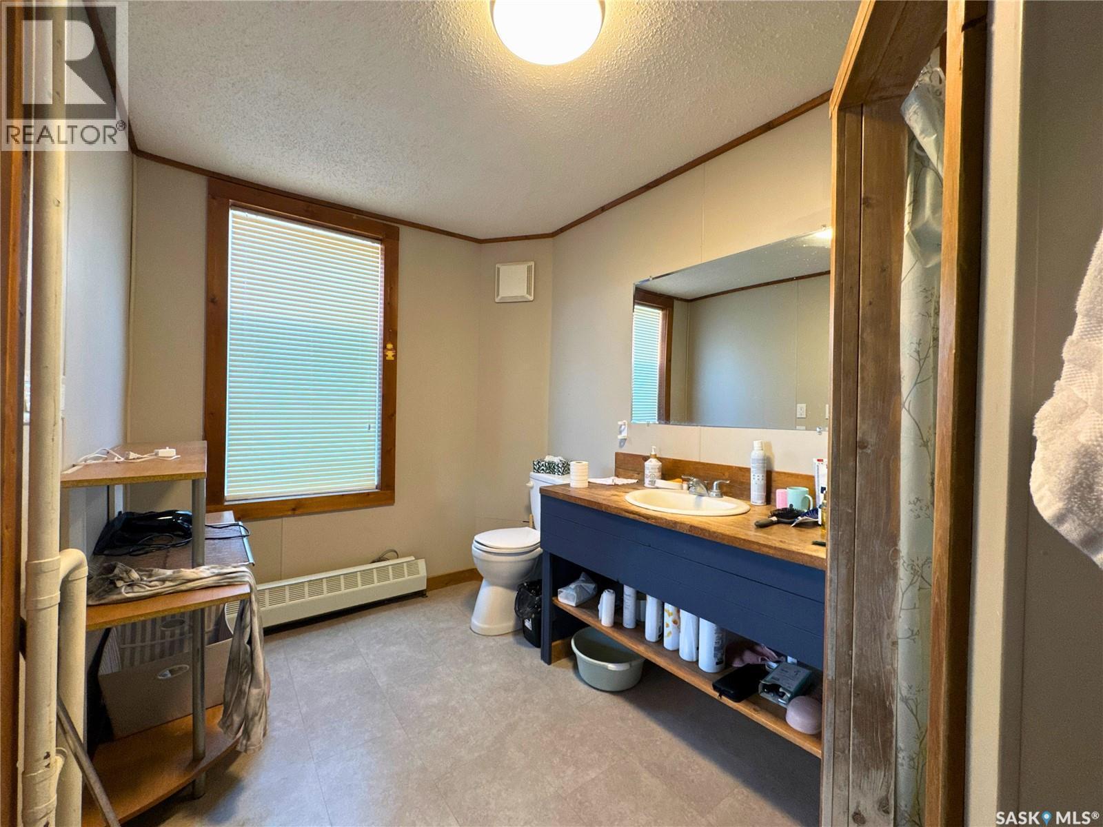 101 B Avenue E, Wynyard, SK