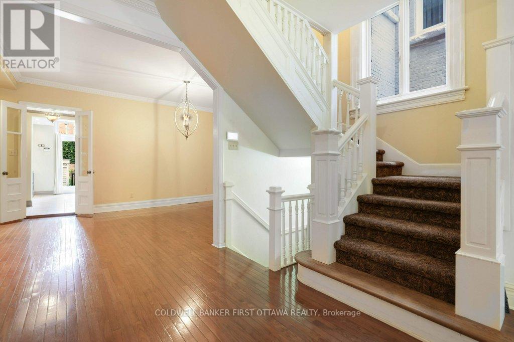 Stairs to 2nd Level - 543 Besserer Street, Ottawa, ON - Indoor Photo Showing Other Room