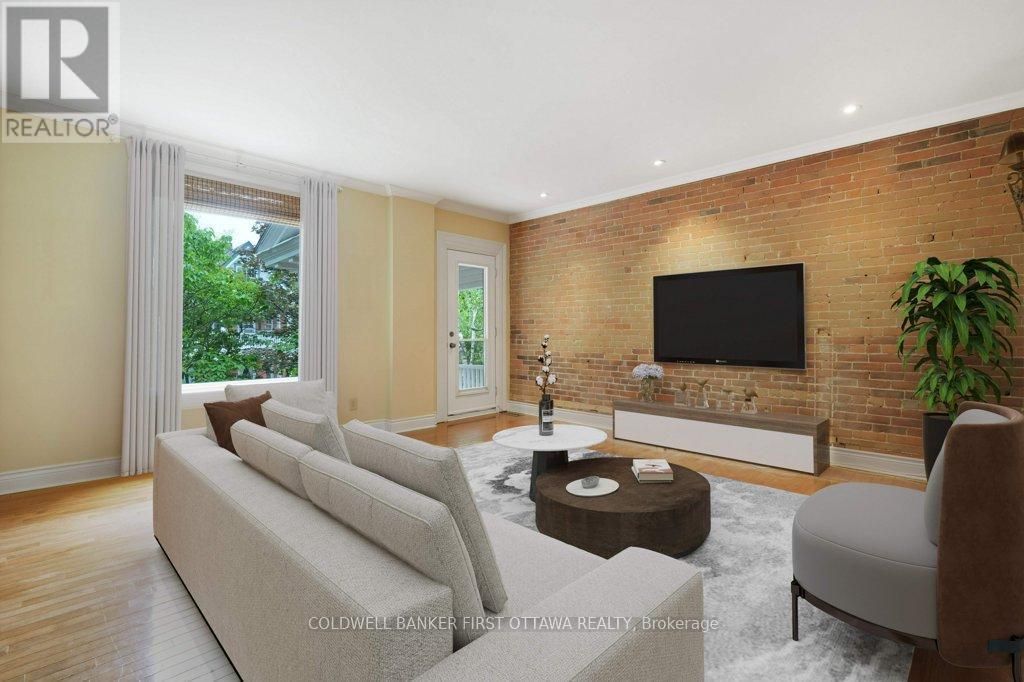 Family room Virtually Staged - Open to Front Deck - 543 Besserer Street, Ottawa, ON - Indoor Photo Showing Living Room