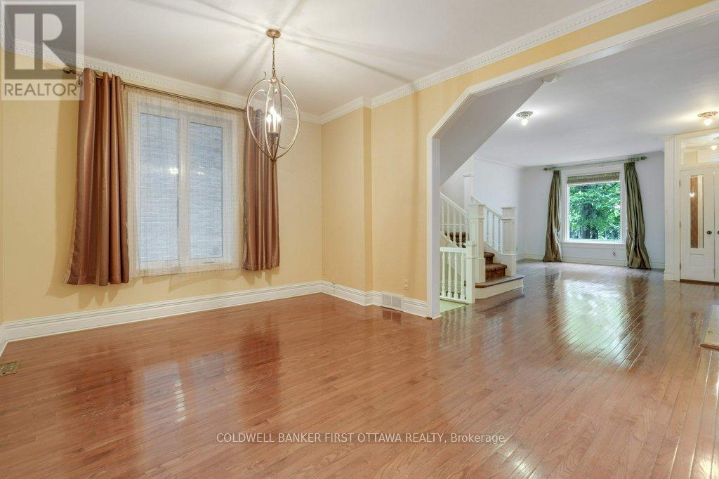 Dining & Living Rooms - 543 Besserer Street, Ottawa, ON - Indoor Photo Showing Other Room