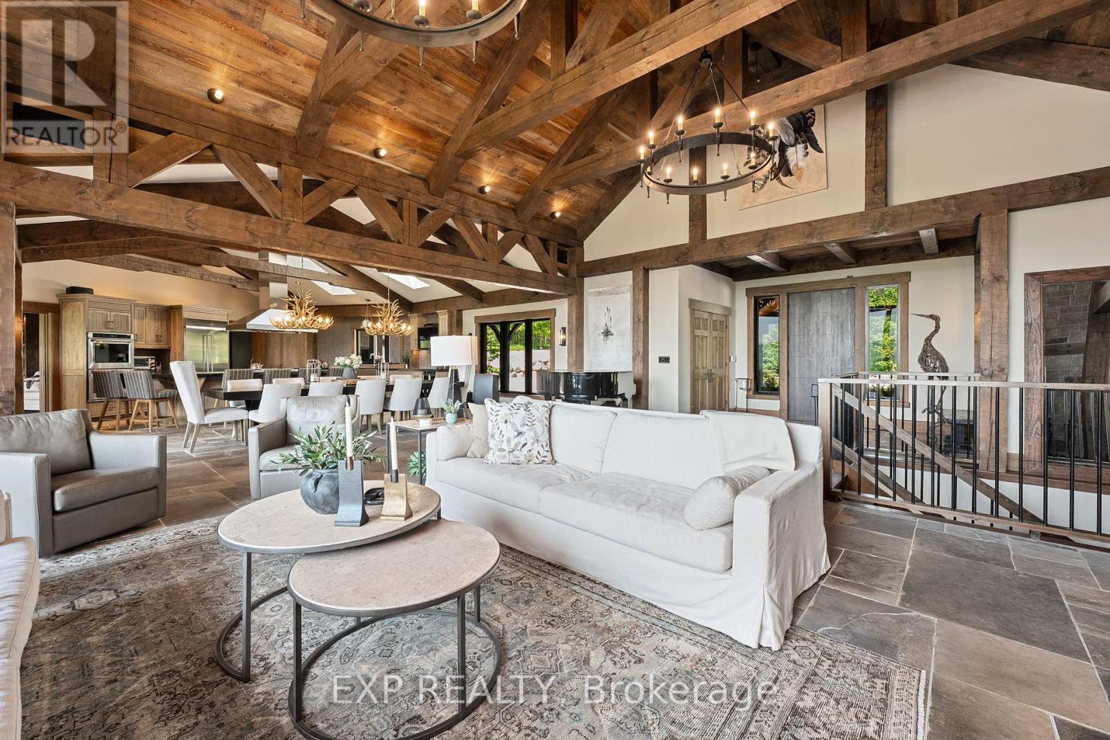 Kimberley - 195718 Grey 7 Road, Grey Highlands, ON - Indoor Photo Showing Living Room