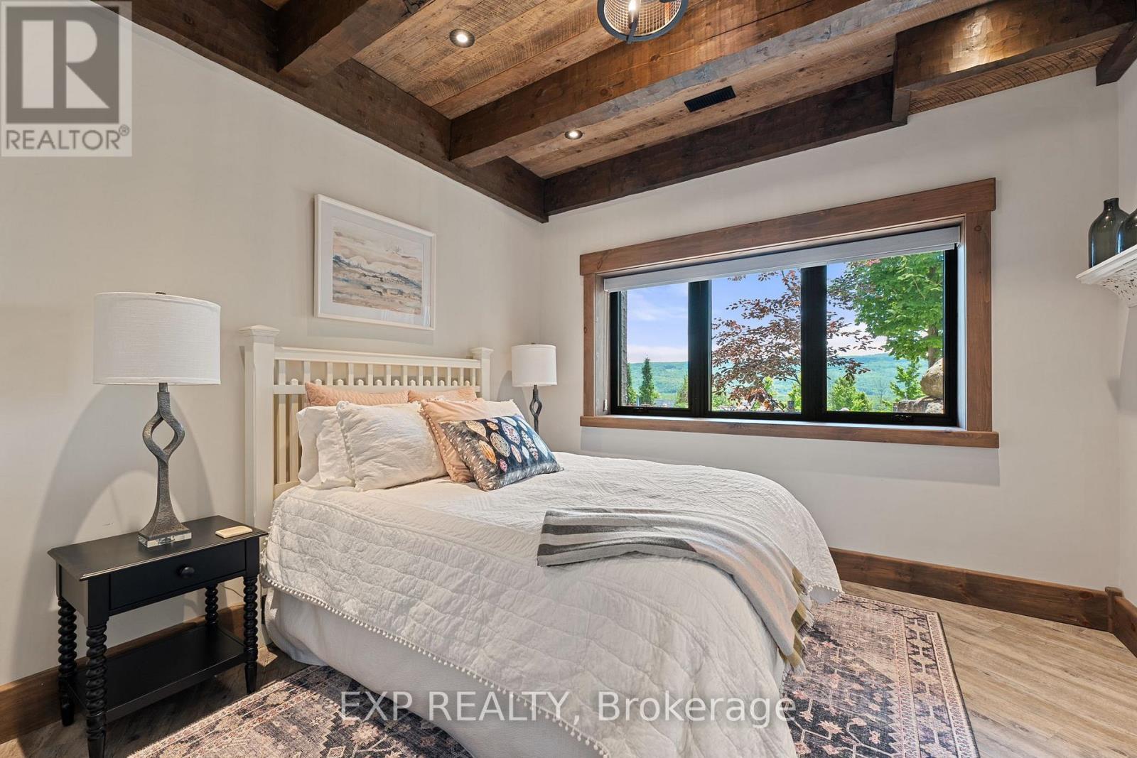 Kimberley - 195718 Grey 7 Road, Grey Highlands, ON - Indoor Photo Showing Bedroom