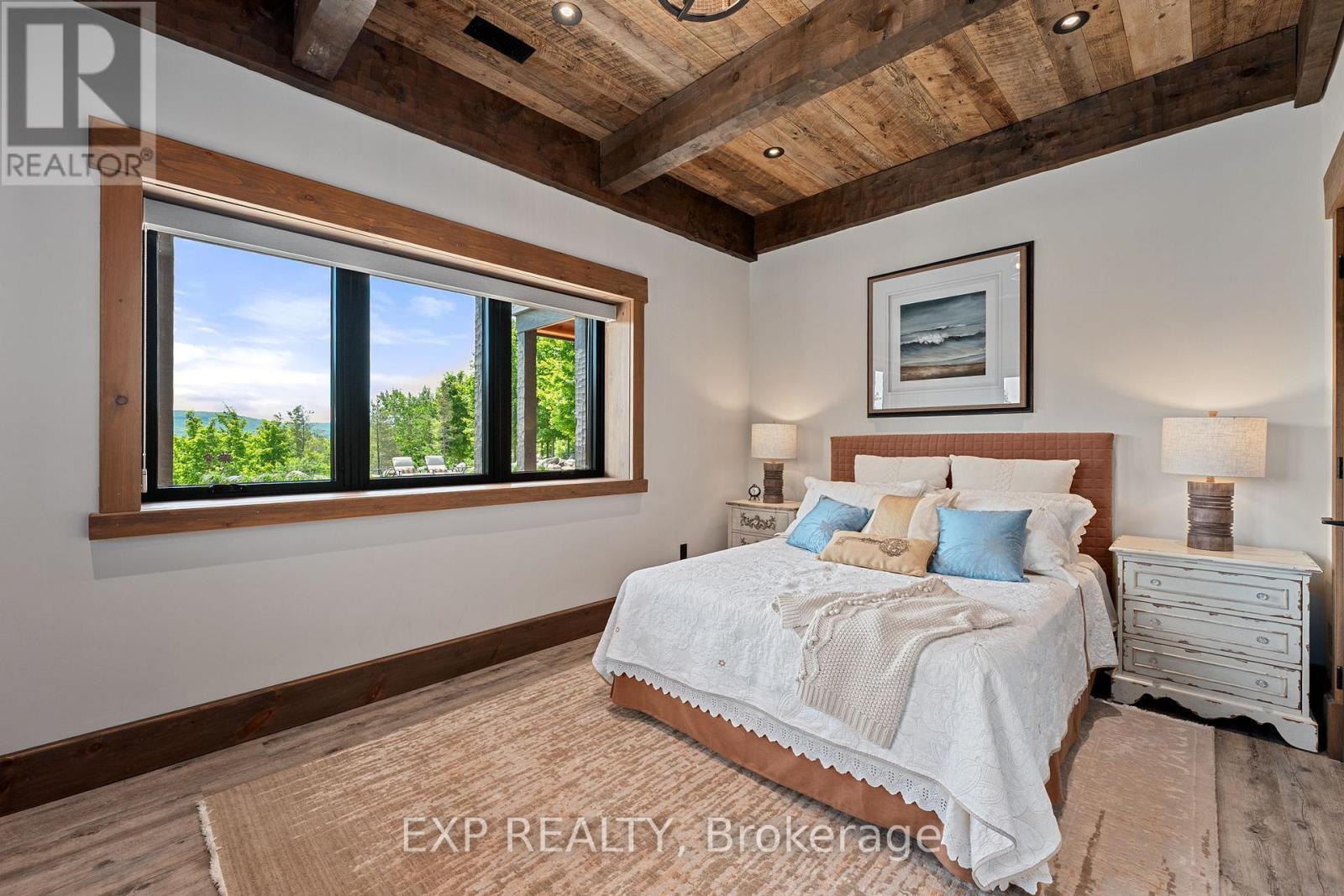 Kimberley - 195718 Grey 7 Road, Grey Highlands, ON - Indoor Photo Showing Bedroom