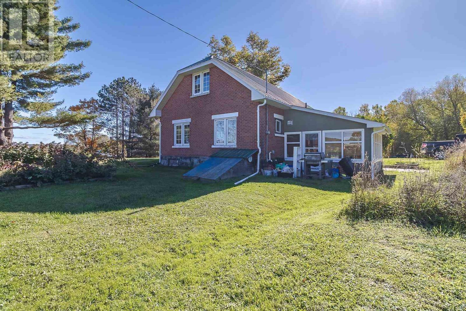 1621 Hwy 638 Hwy, Bruce Mines, ON - Outdoor