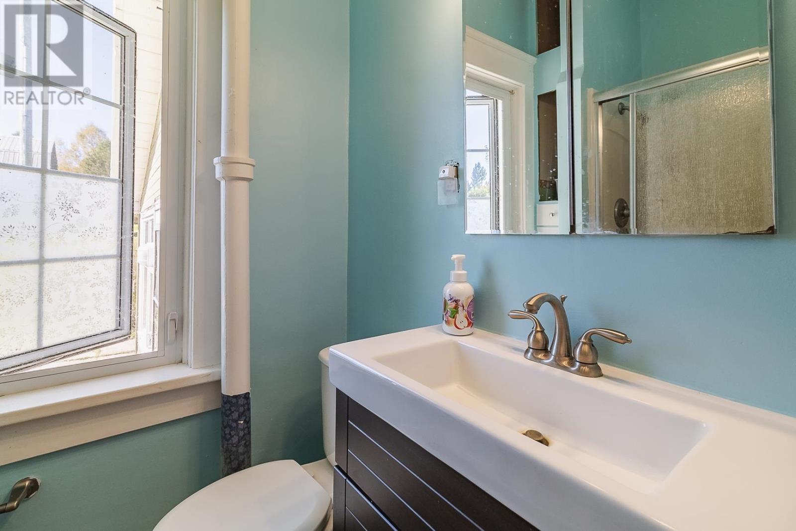 1621 Hwy 638 Hwy, Bruce Mines, ON - Indoor Photo Showing Bathroom