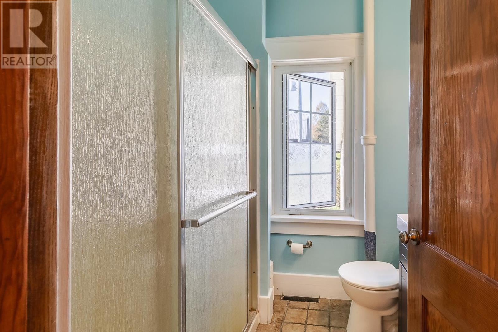 1621 Hwy 638 Hwy, Bruce Mines, ON - Indoor Photo Showing Bathroom