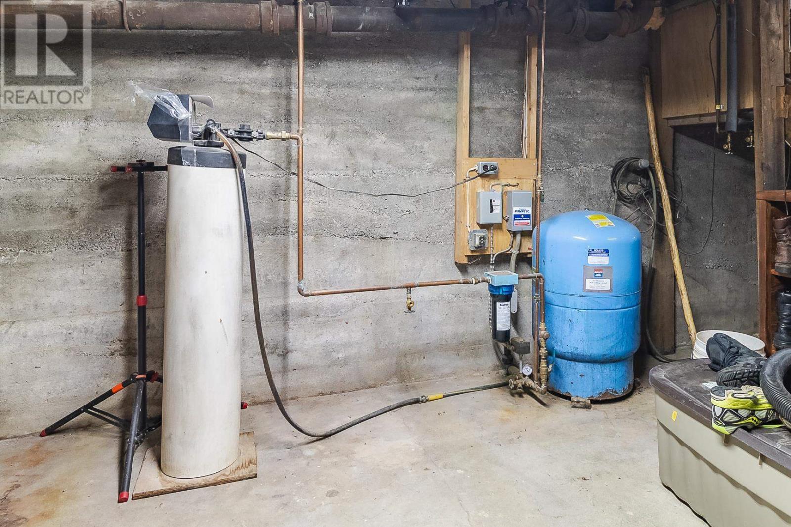 1621 Hwy 638 Hwy, Bruce Mines, ON - Indoor Photo Showing Basement