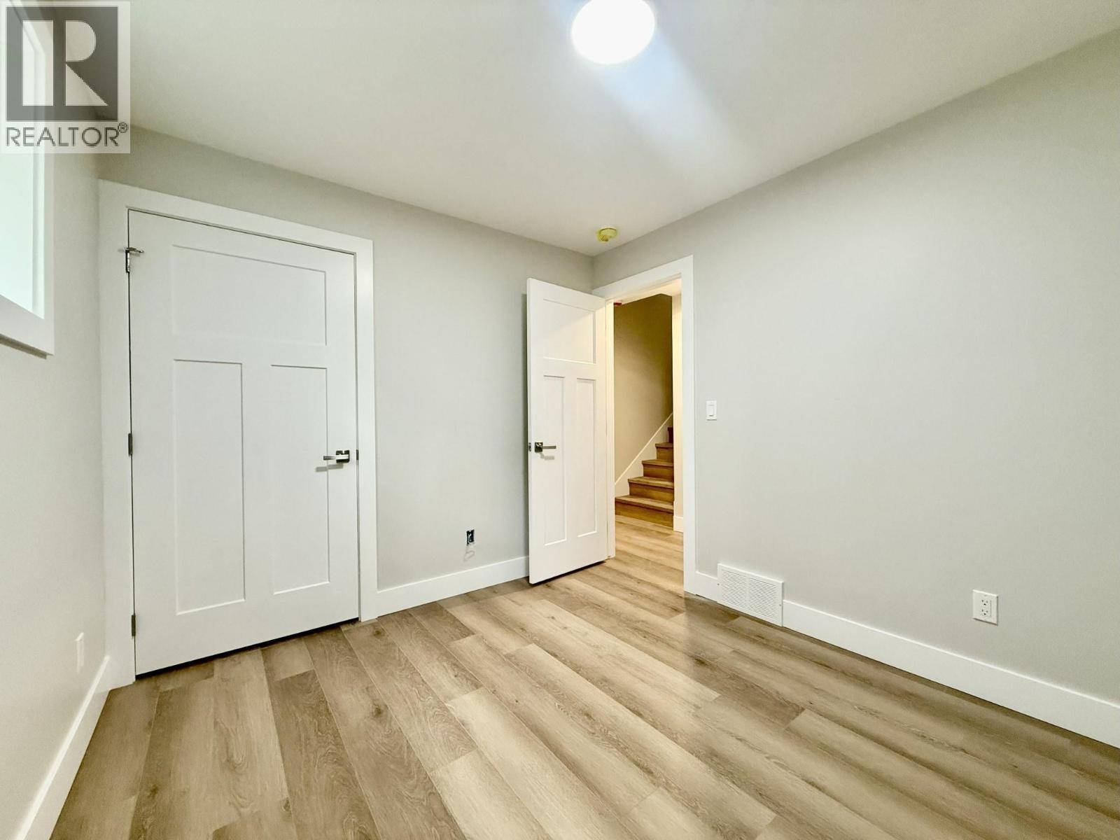 1938 Foxwood Trail Unit# 7, Windermere, BC - Indoor Photo Showing Other Room