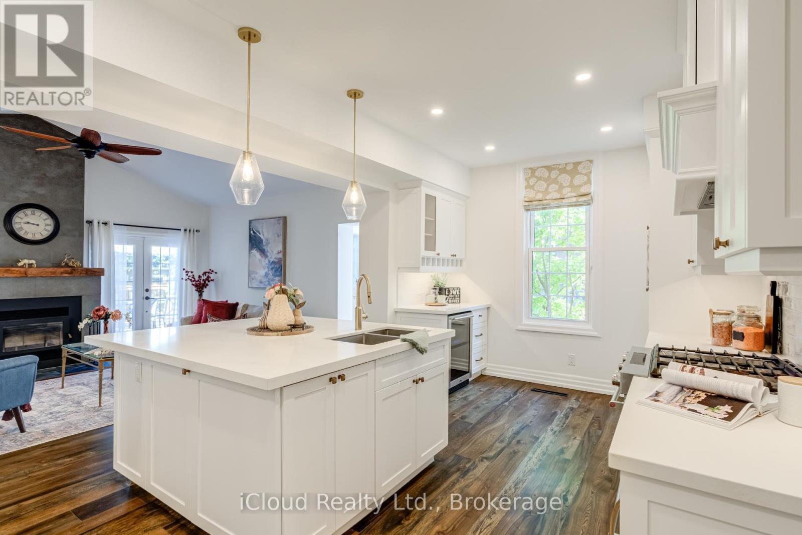 63 Zina Street, Orangeville, ON - Indoor Photo Showing Kitchen With Fireplace With Upgraded Kitchen