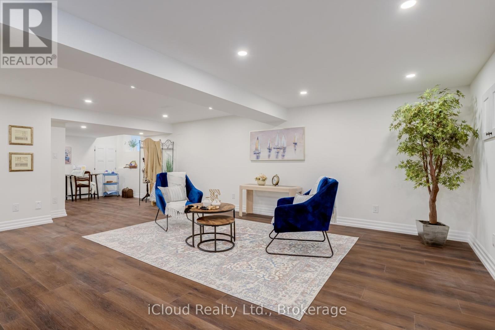 63 Zina Street, Orangeville, ON - Indoor